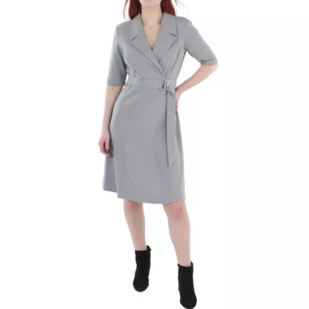Calvin Klein Women Short Sleeve Gray Belted Waist V-Neckline Career Size 8